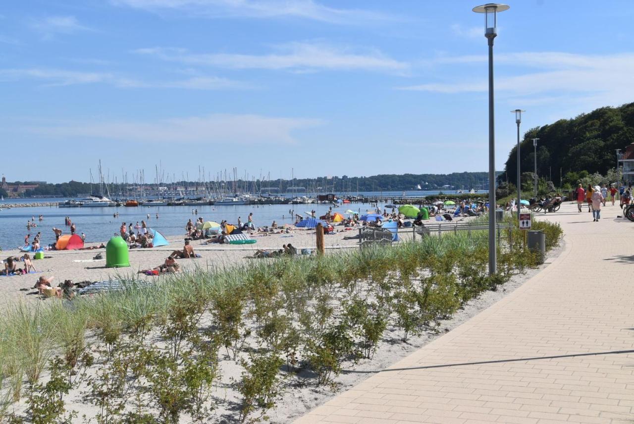 Fewo1846 Strandresidenz Wassersleben - Ostseenest - Modernes Studioapartment Mit Balkon Am Strand Харрисле Экстерьер фото
