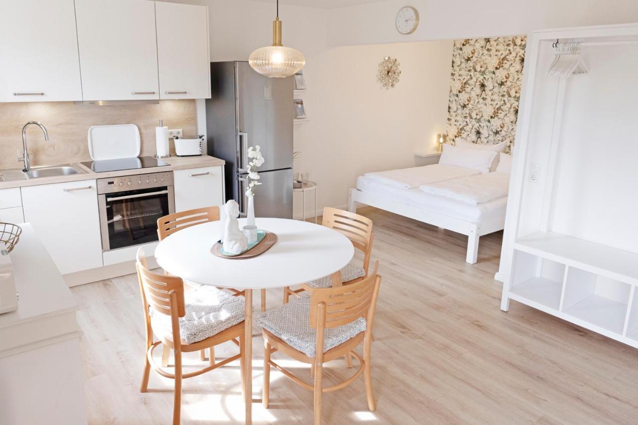 Fewo1846 Strandresidenz Wassersleben - Ostseenest - Modernes Studioapartment Mit Balkon Am Strand Харрисле Экстерьер фото